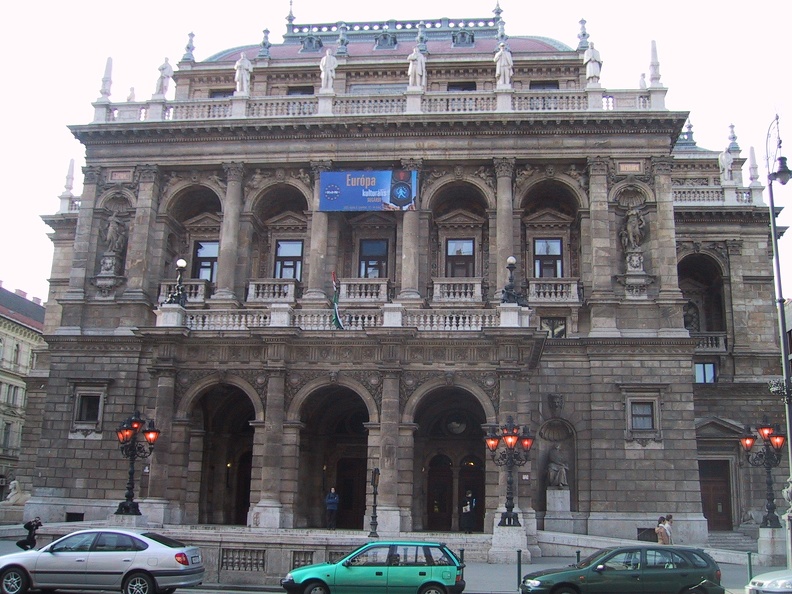 Hungarian Opera House.jpg